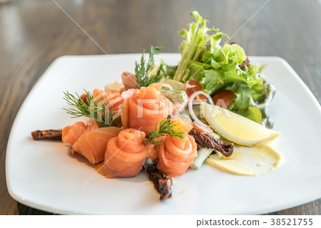 salmon sashimi salad salmon sashimi salad 38521755