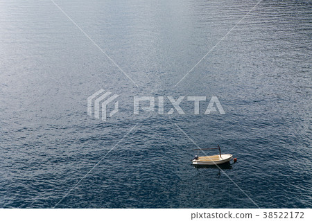 white boat with oars berth white boat with oars berth 38522172