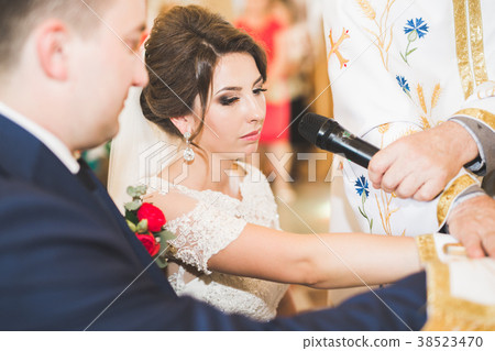 Wedding couple bide and groom get married in a Wedding couple bide and groom get married in a 38523470