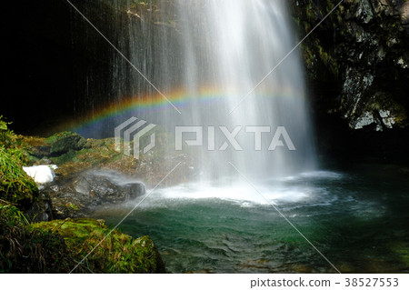 Ryugagata waterfall Kunei Town, Yunnan City, Shimane Prefecture 38527553