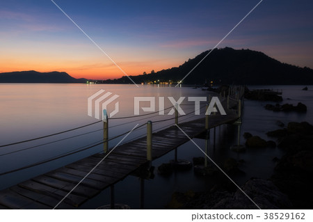 Ban Hua Leam seascape view in morning Ban Hua Leam seascape view in morning 38529162