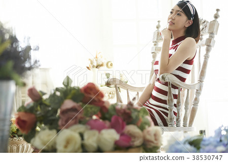 Woman relax Woman relax 38530747