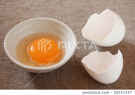 egg yolk egg yolk 38531347