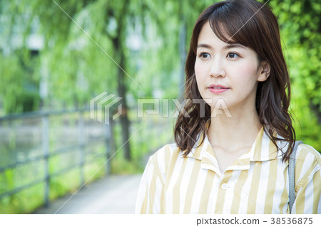 女性商務OL通勤 38536875