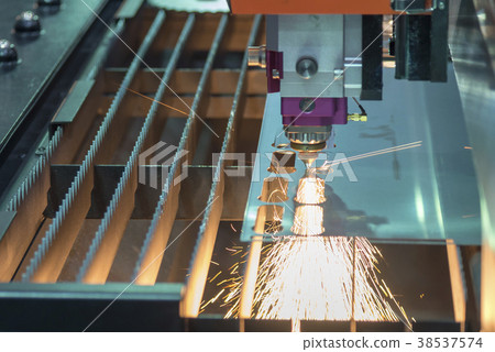 The fiber laser cutting machine The fiber laser cutting machine 38537574