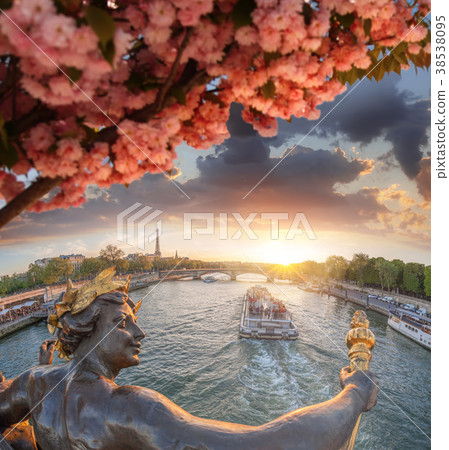 Eiffel Tower during spring time in Paris, France 38538095