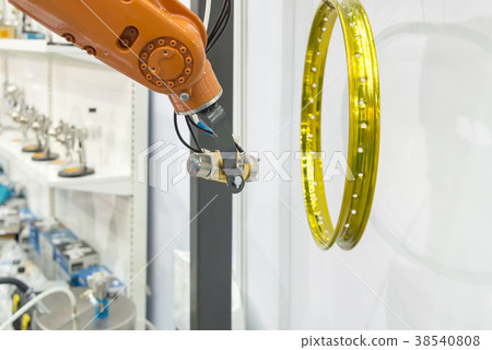 The painting robot  38540808