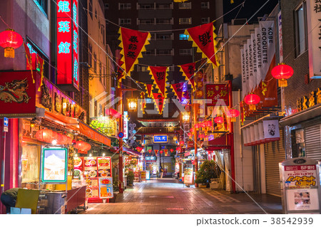 <Hyogo Prefecture> Nishian Gate in Kobe and Nanjing Town 38542939