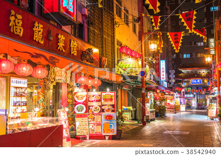 <Hyogo Prefecture> Nishian Gate in Kobe and Nanjing Town 38542940
