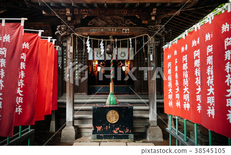 Shinagawa Jinja Shrine and prayers red flags Shinagawa Jinja Shrine and prayers red flags 38545105