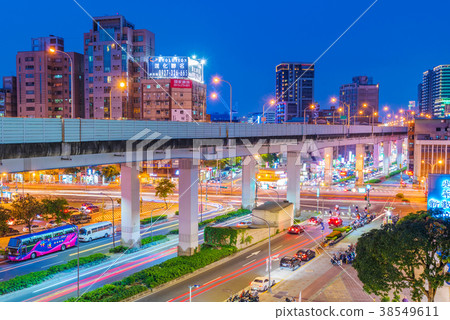 Night view of downtown Taipei Night view of downtown Taipei 38549611