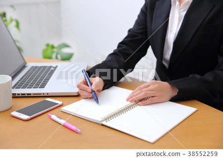 Business woman Business woman 38552259