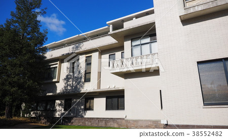 Former Osaka City Hall 38552482