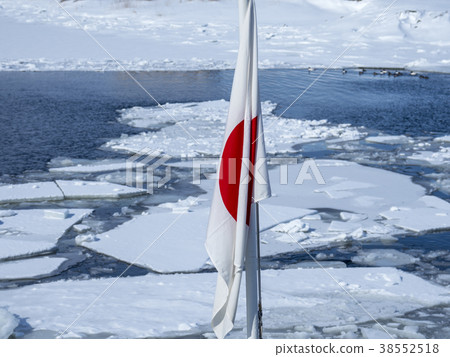Drift ice Drift ice 38552518