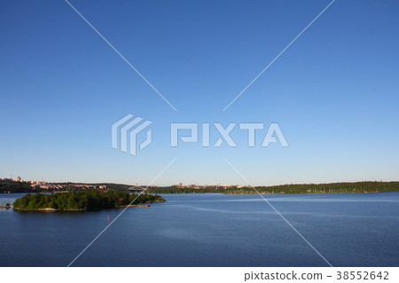 Sea landscape with islands 38552642