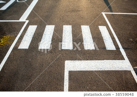 indicators on the ground 38559048