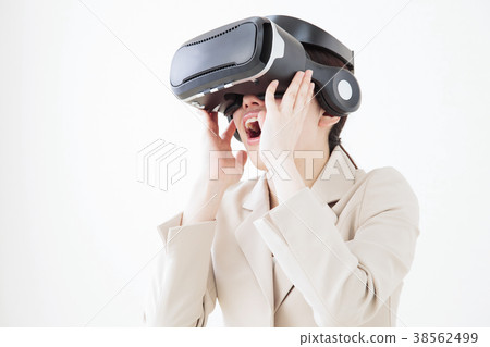 女性商人白色背景 38562499