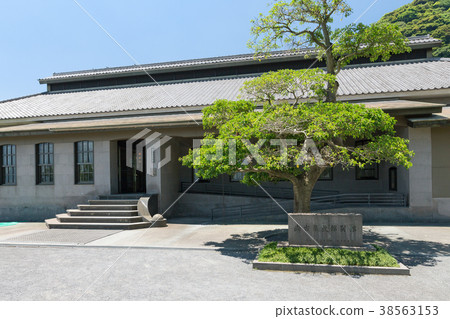 Shokogakkan Annex-A博物館介紹了Shimadzu家族的歷史和現代化項目 - Shokogakkan Annex-A博物館介紹了Shimadzu家族的歷史和現代化項目 - 38563153