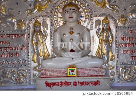 Simandhar Swami idol, Pune Simandhar Swami idol, Pune 38565994