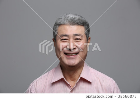 Facial expression of Asian male old man 38566875