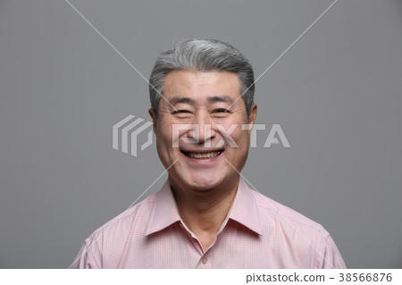 Facial expression of Asian male old man 38566876