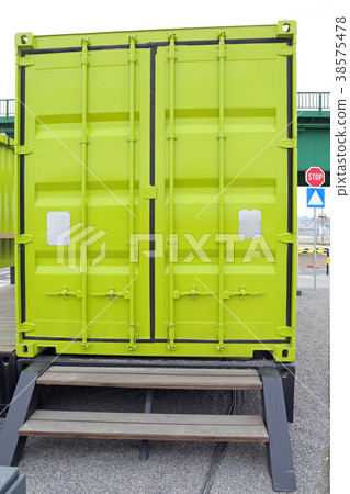Container Container 38575478