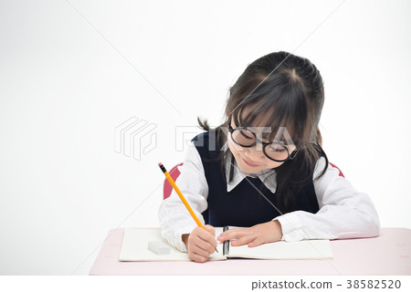 child child 38582520