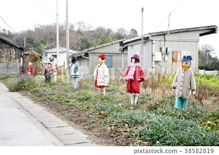Scarecrow family Scarecrow family 38582819