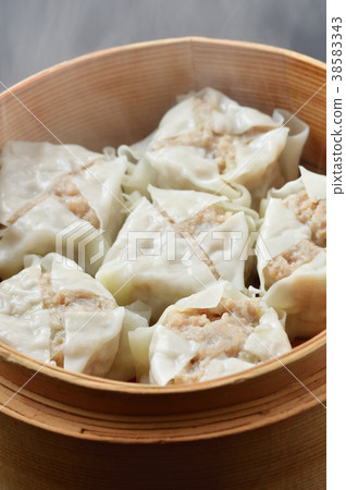 Steamed and baked 38583343