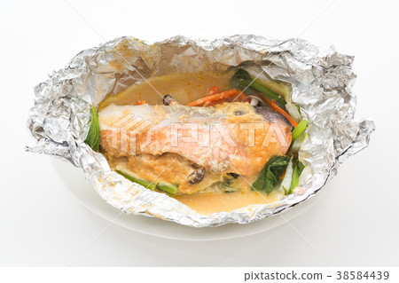 promptly-fried salmon 38584439
