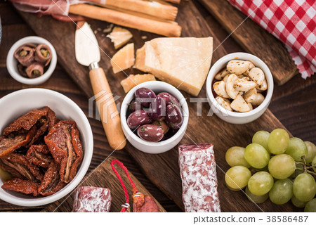 Tapas made for sharing at party or in bar Tapas made for sharing at party or in bar 38586487