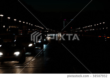 Winter traffic in the city Winter traffic in the city 38587932