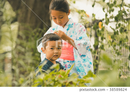 younger, festival, gala 38589824