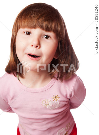 Girl looking up 38591246