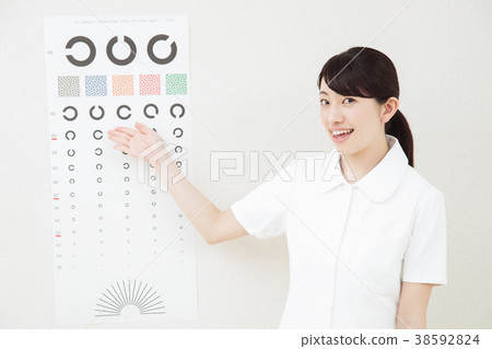 視力測試女人眼科醫生護士 38592824