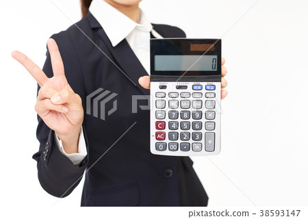 A woman with a computer 38593147