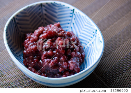 Azuki bean paste 38596990