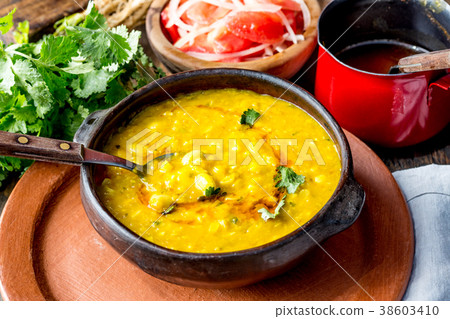 CHILEAN CUISINE. Beans with corn. Traditional 38603410