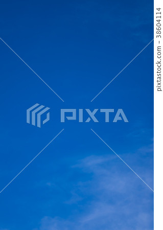 March sky and clouds 38604114