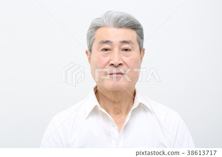 Oriental man's face Expression, senior, middle-aged, elderly, close-up, health 38613717