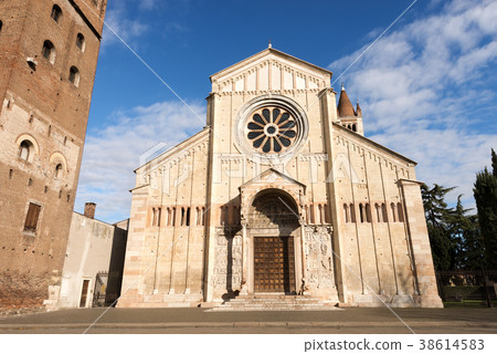 Basilica of San Zeno - Verona Italy 38614583