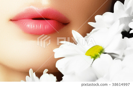 Body care and skin care. Sexy beauty girl Body care and skin care. Sexy beauty girl 38614997