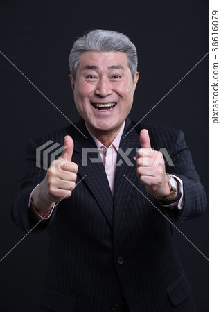 亞洲人的表情，資深，中年，老人，特寫鏡頭，笑，微笑，幸福，健康 38616079