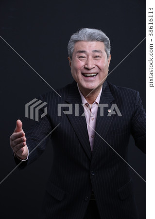 亞洲人的表情,資深,中年,老人,特寫鏡頭,笑,微笑,幸福,健康 亞洲人的表情,資深,中年,老人,特寫鏡頭,笑,微笑,幸福,健康 38616113