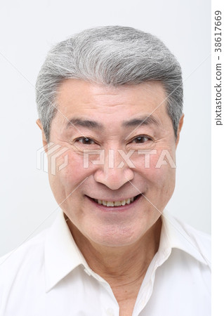 亞洲人的表情,資深,中年,老人,特寫鏡頭,笑,微笑,幸福,健康 亞洲人的表情,資深,中年,老人,特寫鏡頭,笑,微笑,幸福,健康 38617669