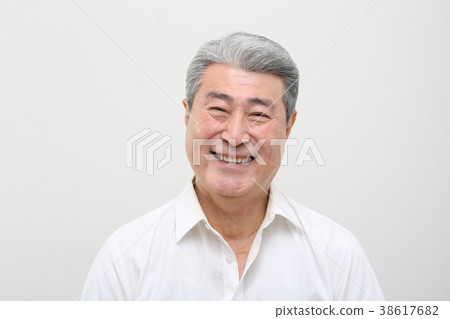 亞洲人的表情,資深,中年,老人,特寫鏡頭,笑,微笑,幸福,健康 亞洲人的表情,資深,中年,老人,特寫鏡頭,笑,微笑,幸福,健康 38617682