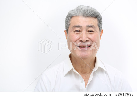 亞洲人的表情，資深，中年，老人，特寫鏡頭，笑，微笑，幸福，健康 38617683