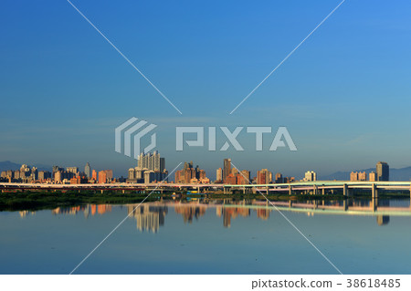 Asia, Taiwan, Taiwan, New Taipei City, Taiwan, Taiwan, New North Bridge, Viaduct, River, Water, Cloud, Bridge, High-rise Building, City View Asia, Taiwan, Taiwan, New Taipei City, Taiwan, Taiwan, New North Bridge, Viaduct, River, Water, Cloud, Bridge, High-rise Building, City View 38618485