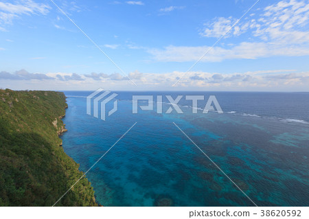 Triangle point 38620592