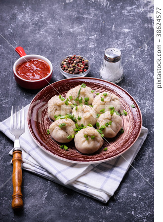 Georgian dumplings Khinkali 38624577